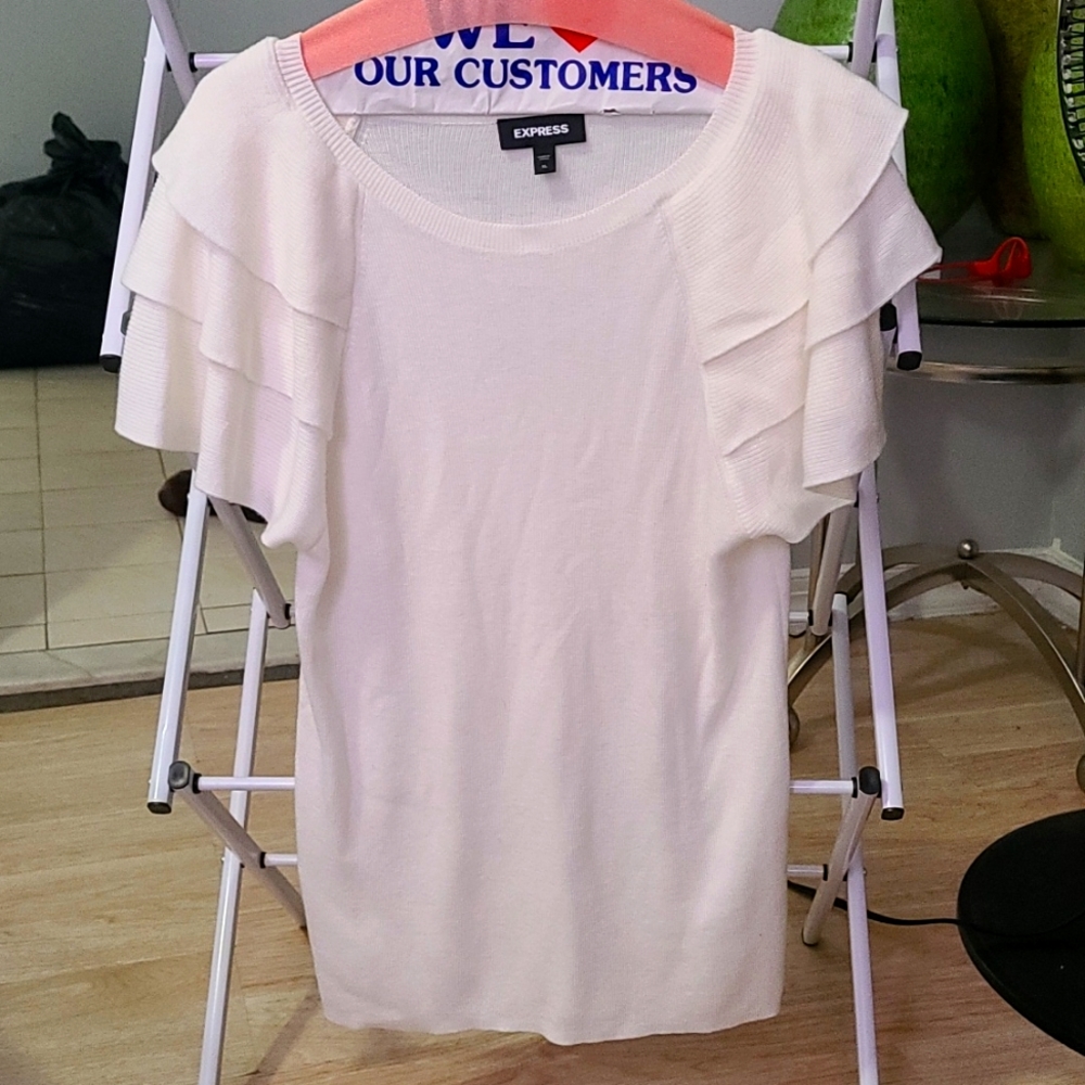 Short Sleeve Express XL Sweater